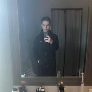 Meet your Posher, Cody